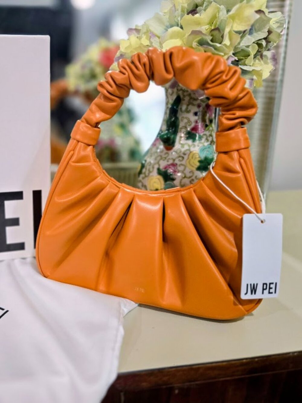 NWT JW PEI Gabbi Bag Orange Ruched Hobo Vegan Leather Purse Box Dust Bag - Picture 2 of 9